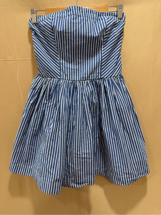 Abercrombie & Fitch Dresses & Skirts - Abercrombie & Fitch Blue White Stripe Strapless Tube Mini Dress Smocked Size M